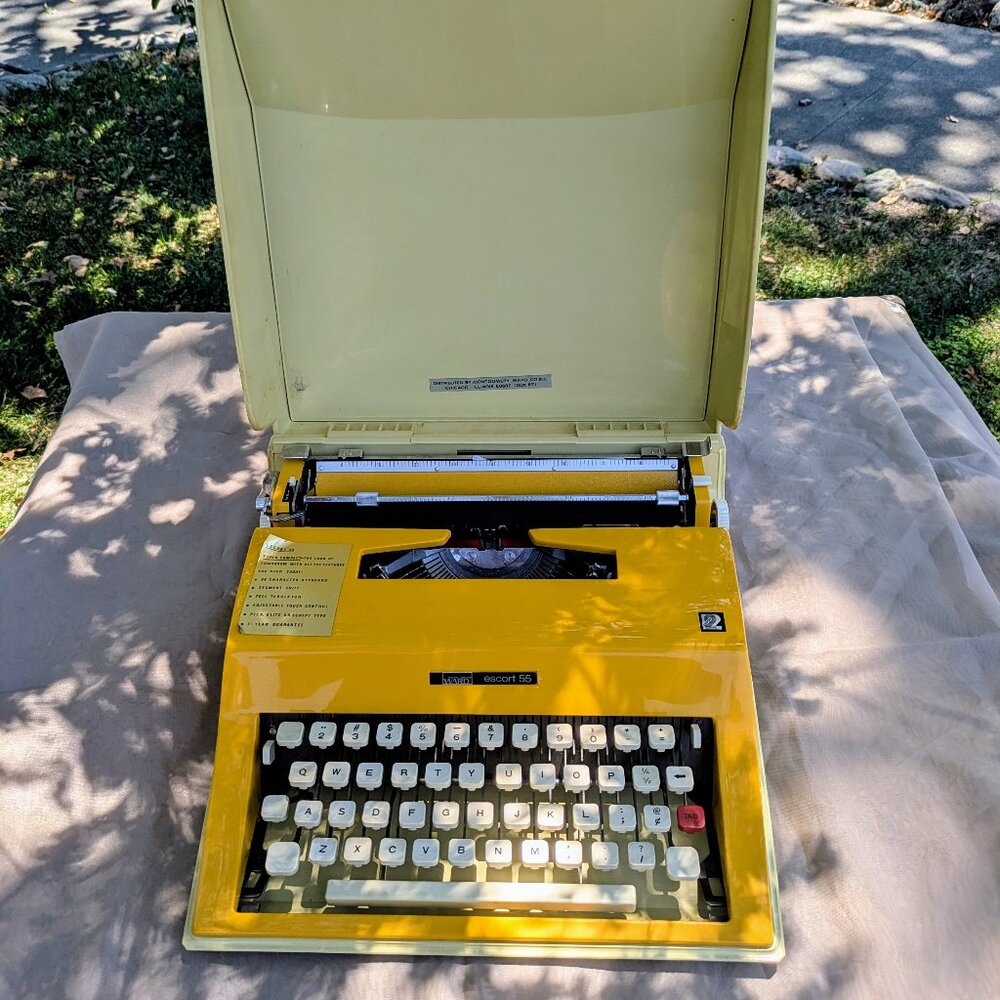 Vintage Montgomery Wards 1970's typewriter.